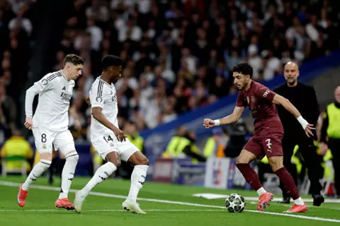 كاد يسجل.. ملخص لمسات مرموش في مباراة مانشستر سيتي ضد ريال مدريد (فيديو)